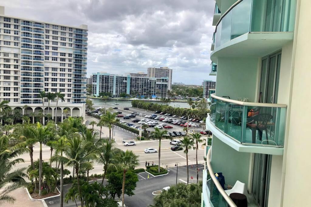 Spacious 1Br On The Beach, The Tides, Hollywood,Fl Kültér fotó